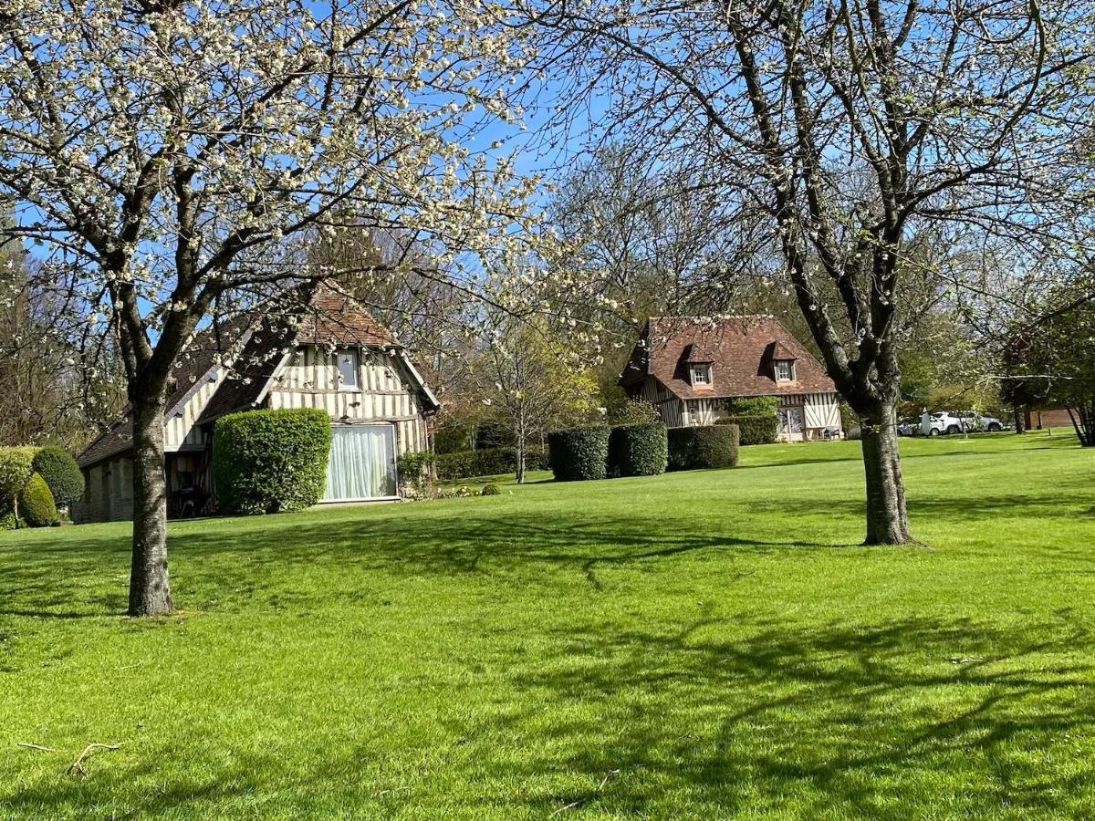 Locations - Domaine Le Coq Enchanté Cambremer Esterno foto